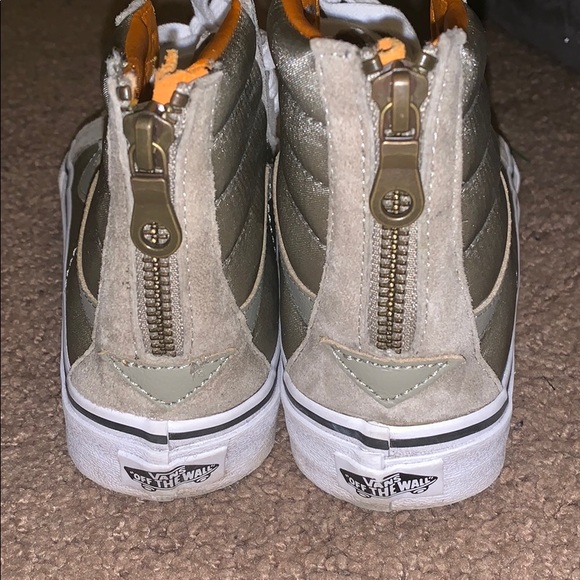 Vans Hi Tops - Picture 3 of 4